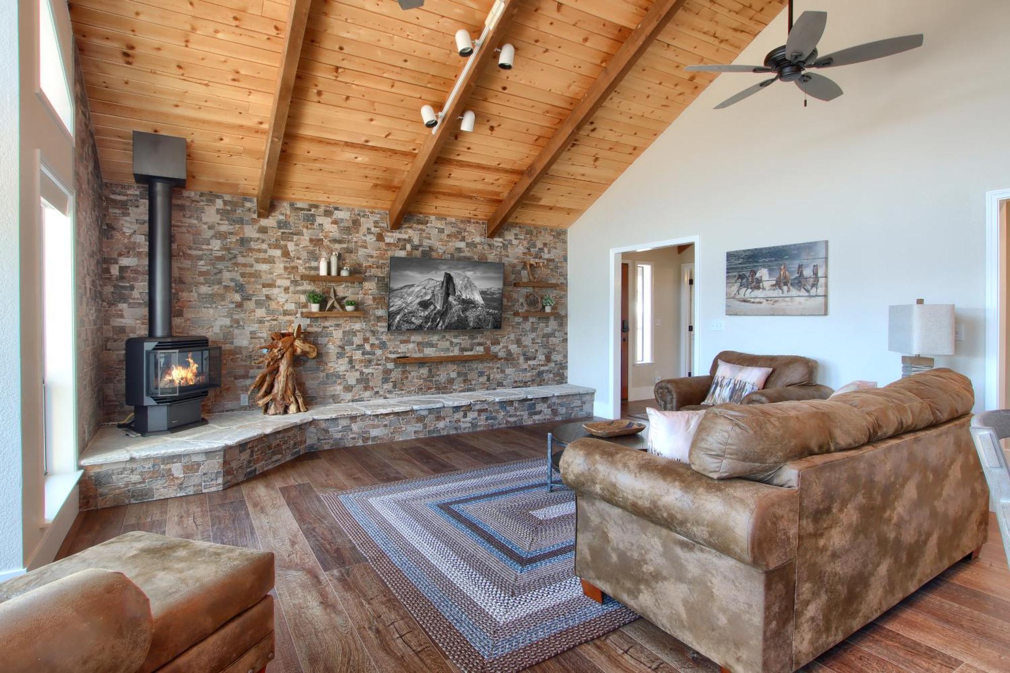 New! Yosemite Mountain Villa, Stunning Views -More Oakhurst Ngoại thất bức ảnh